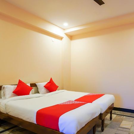 Hotel O Raja Residency Near Snow World Secunderabad Bagian luar foto