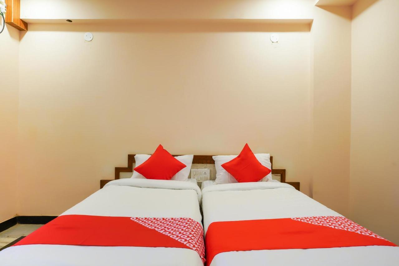 Hotel O Raja Residency Near Snow World Secunderabad Bagian luar foto