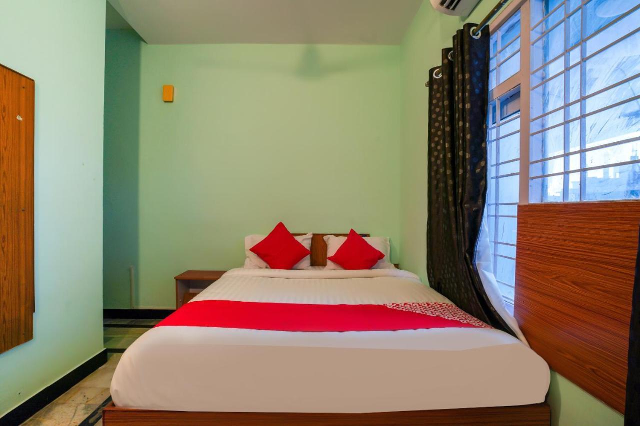 Hotel O Raja Residency Near Snow World Secunderabad Bagian luar foto