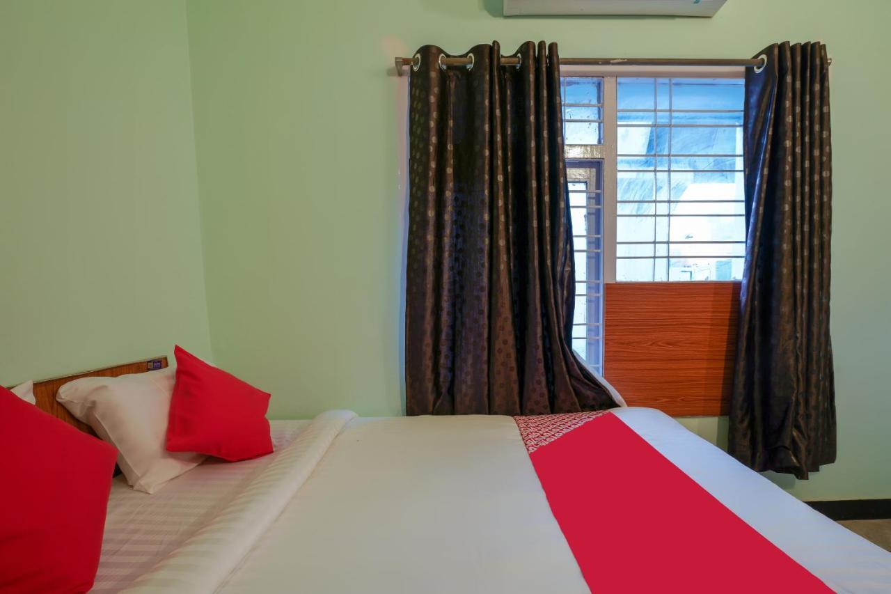 Hotel O Raja Residency Near Snow World Secunderabad Bagian luar foto