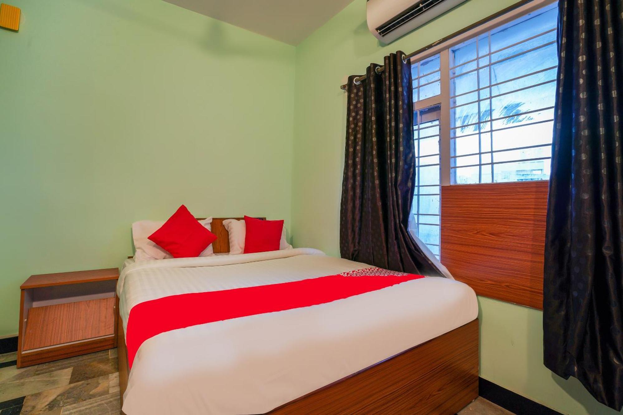 Hotel O Raja Residency Near Snow World Secunderabad Bagian luar foto