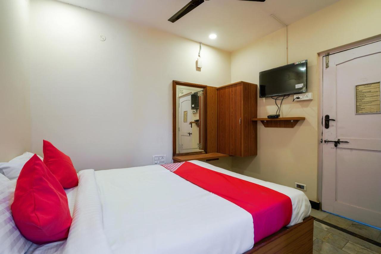 Hotel O Raja Residency Near Snow World Secunderabad Bagian luar foto