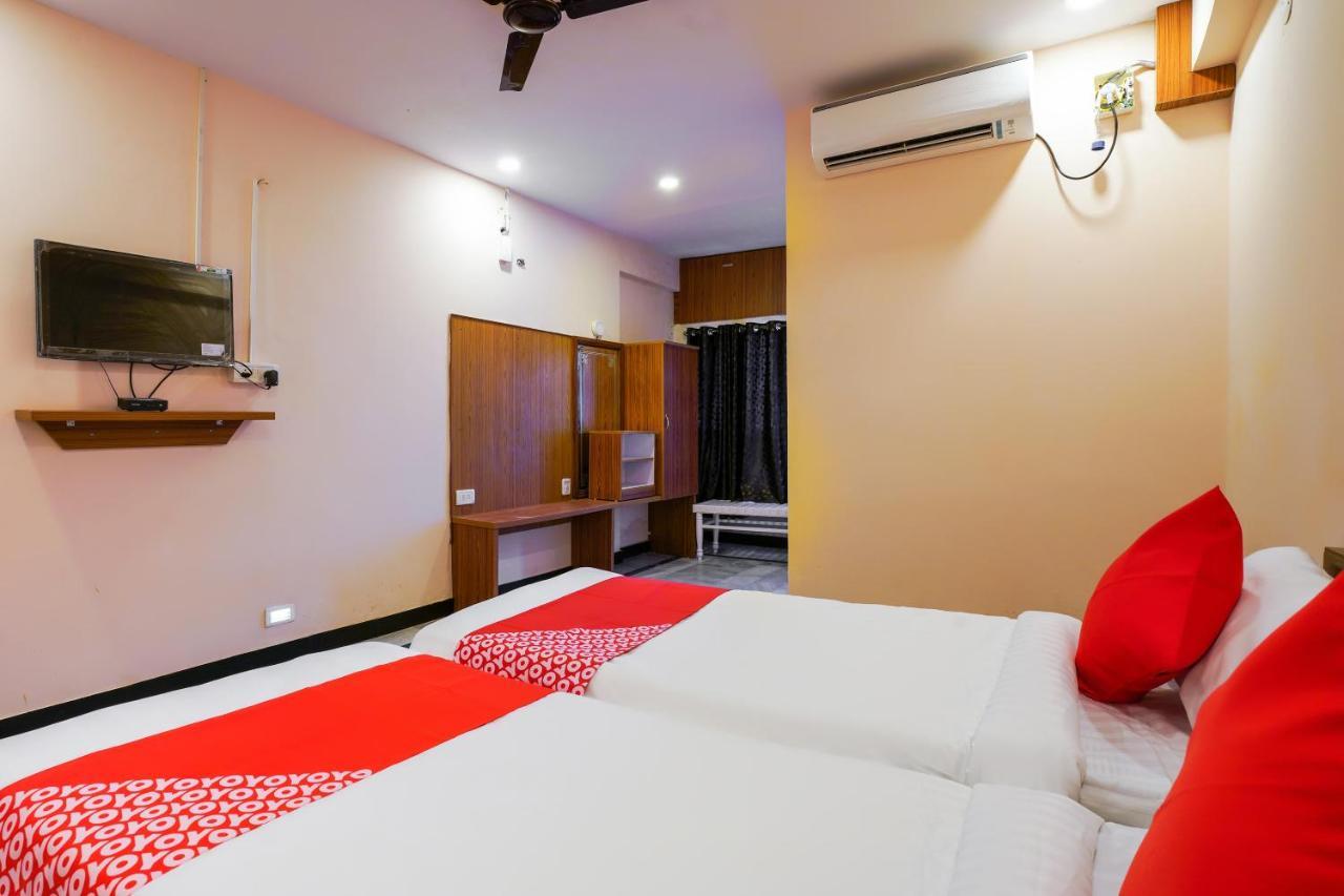 Hotel O Raja Residency Near Snow World Secunderabad Bagian luar foto